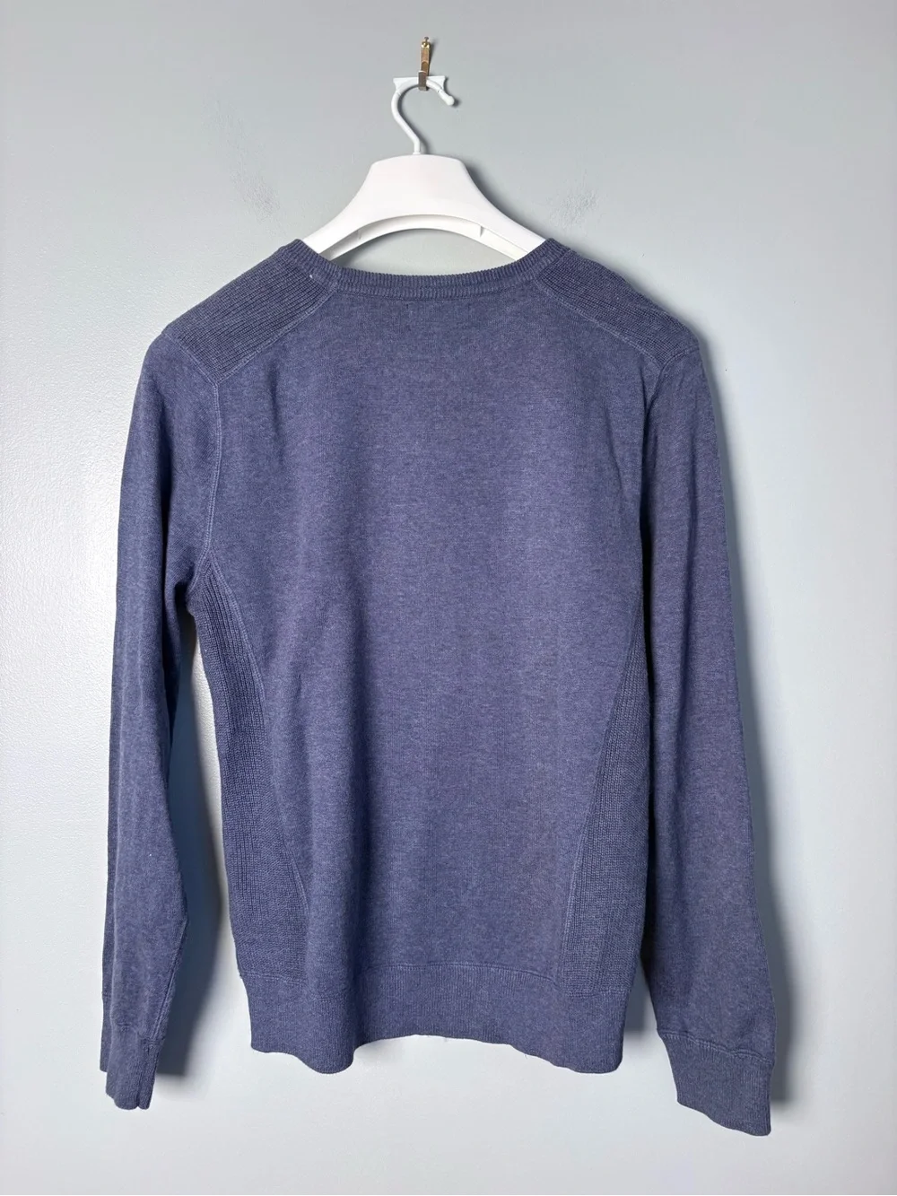 Banana Republic Men's Heathered Blue Knit Sweatshirt Sweater Small Fall 2012
